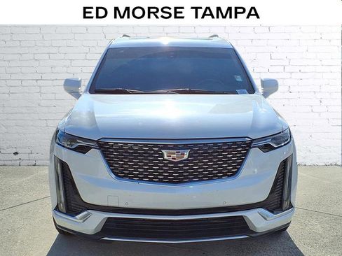 Certified 2024 Cadillac XT6 Luxury image 6