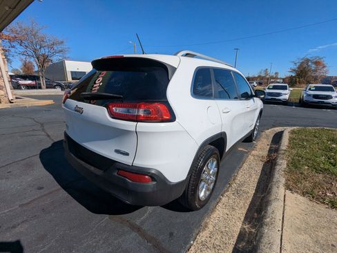 Used 2014 Jeep Cherokee Latitude w/ Cold Weather Group image 7