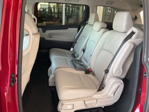 New 2026 Honda Odyssey EX-L image 16