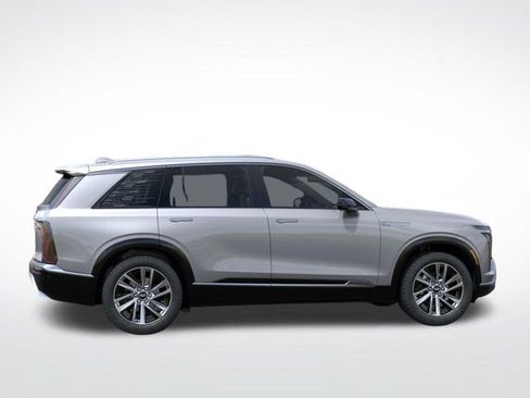 New 2026 Cadillac Vistiq Luxury w/ LPO, Floor Liner Package image 5