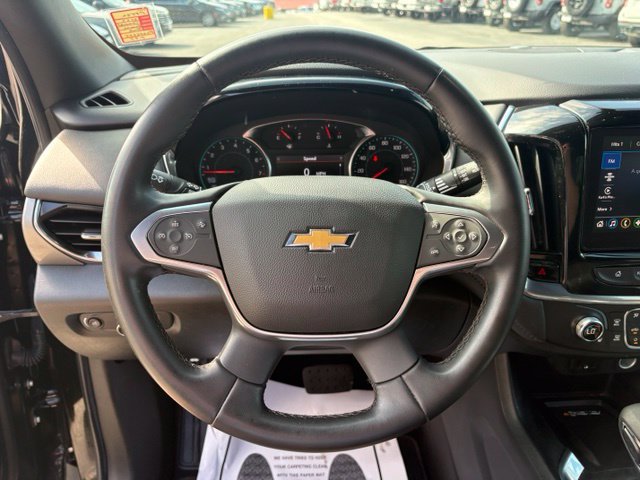 Used 2023 Chevrolet Traverse LT FWD image 15