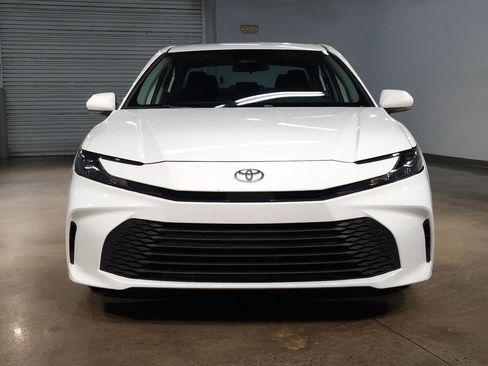 Certified 2025 Toyota Camry LE FWD image 2