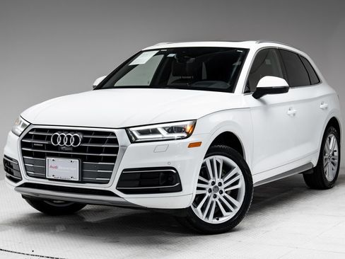 Used 2018 Audi Q5 Prestige w/ Prestige Package AWD/4WD image 1