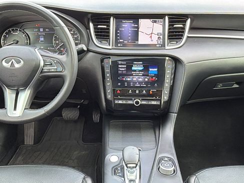 Used 2023 INFINITI QX55 Essential image 24