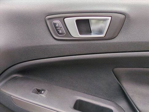 Used 2018 Ford EcoSport SE w/ SE Convenience Package image 27