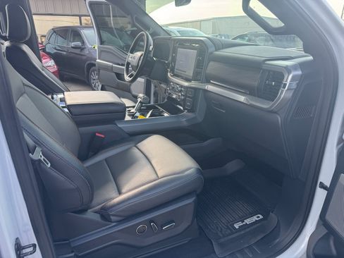 Used 2025 Ford F150 Lariat w/ Equipment Group 502A High AWD/4WD image 23
