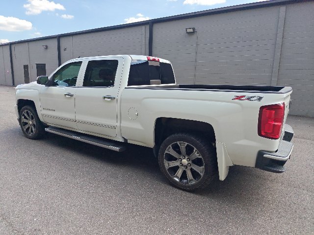 Used 2016 Chevrolet Silverado 1500 LTZ Z71 w/ LTZ Plus Package AWD/4WD image 5