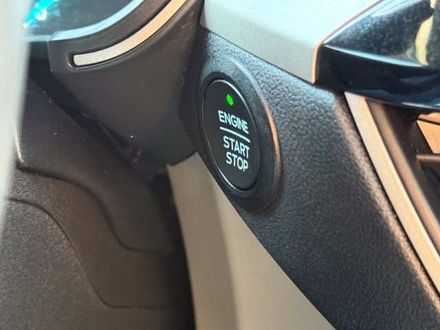 Used 2022 Ford Escape SEL FWD image 15