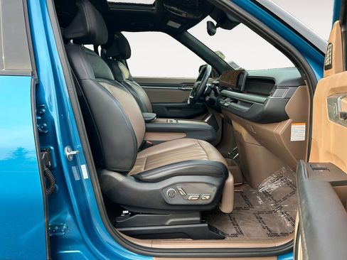 Used 2024 Kia EV9 GT-Line image 10