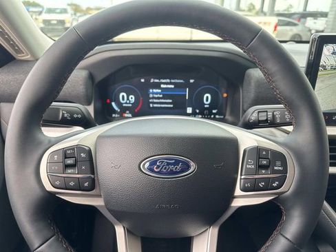 New 2026 Ford Explorer Active w/ Active Comfort Package image 27