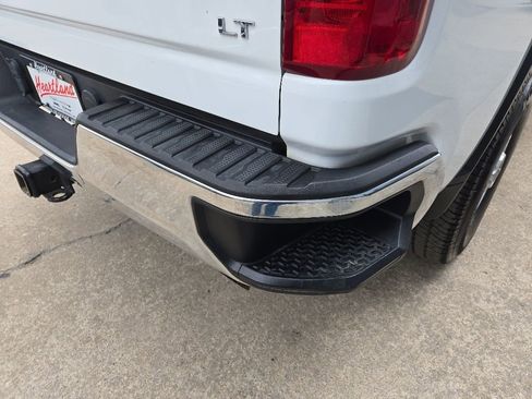 Used 2024 Chevrolet Silverado 2500 LT AWD/4WD image 29