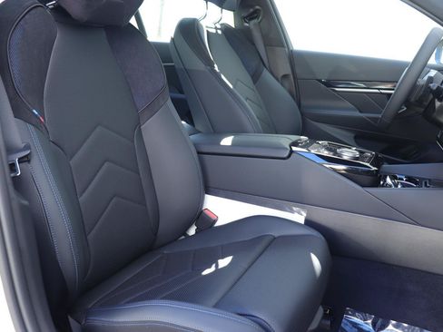 New 2026 BMW 530i w/ M Sport Package RWD image 18