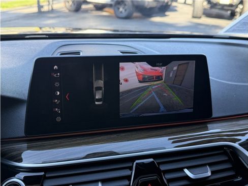 Used 2017 BMW 530i image 54