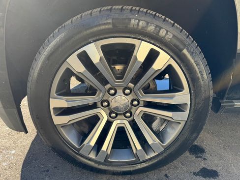 Used 2019 GMC Yukon Denali image 54