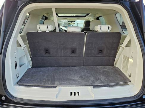 Used 2020 Lincoln Navigator Black Label w/ Cargo Convenience Package image 35