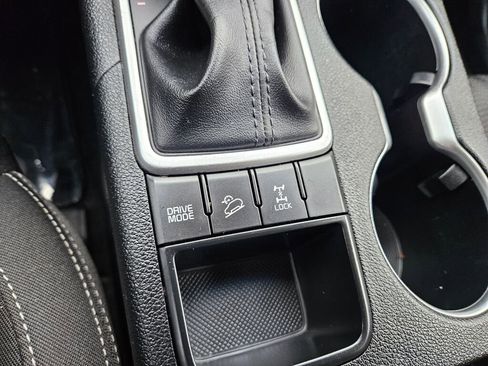 Used 2022 Kia Sportage LX image 25