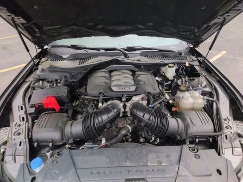 Used 2024 Ford Mustang GT Premium RWD image 33