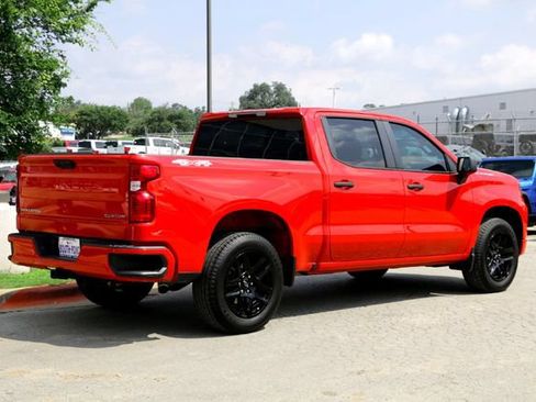 Used 2025 Chevrolet Silverado 1500 Custom AWD/4WD image 5