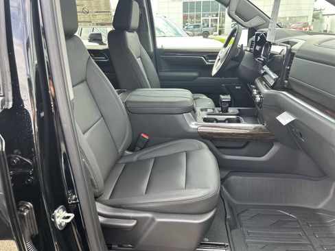 New 2026 GMC Sierra 1500 Elevation w/ Elevation Premium Package AWD/4WD image 28