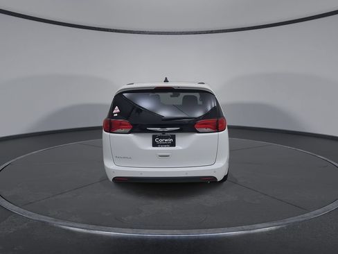 New 2027 Chrysler Pacifica LX FWD image 13
