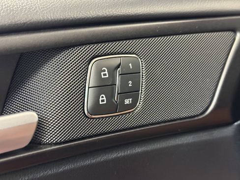 Used 2019 Ford Fusion Titanium image 10