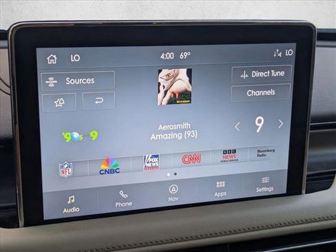 Used 2020 Lincoln Aviator Reserve w/ Equipment Group 202A image 13