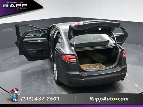 Used 2020 Ford Fusion SE image 14