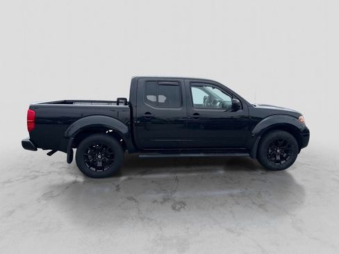 Used 2020 Nissan Frontier SV w/ Midnight Edition Floor Mats AWD/4WD image 8