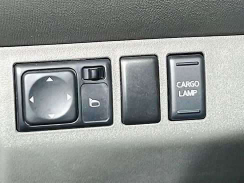 Used 2018 Nissan Frontier SV w/ Value Truck Package RWD image 10