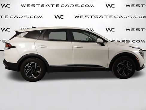 Used 2023 Kia Sportage LX FWD image 44