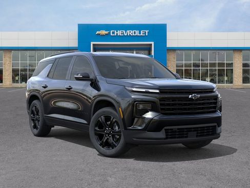 New 2027 Chevrolet Traverse LT w/ Midnight/Sport Edition FWD image 7