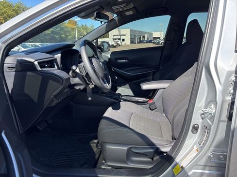 Used 2022 Toyota Corolla SE image 14