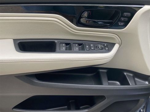Certified 2025 Honda Odyssey Elite image 16