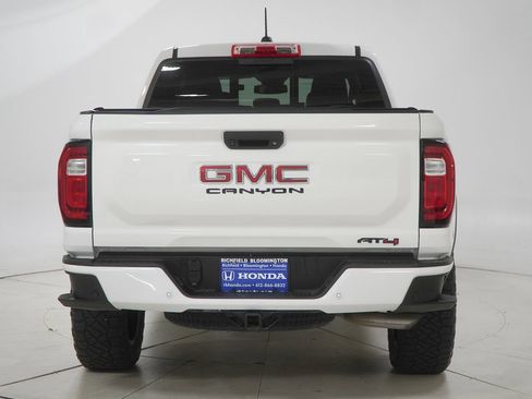 Used 2023 GMC Canyon AT4 w/ AT4 Premium Package AWD/4WD image 7