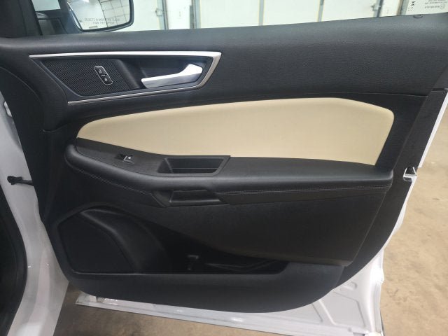Certified 2024 Ford Edge SEL w/ Convenience Package AWD/4WD image 6