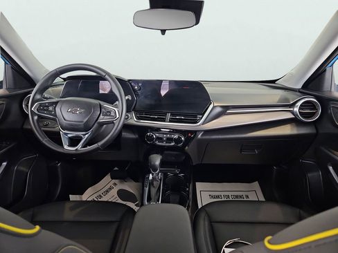 Certified 2025 Chevrolet Trax ACTIV w/ Driver Confidence Package image 11