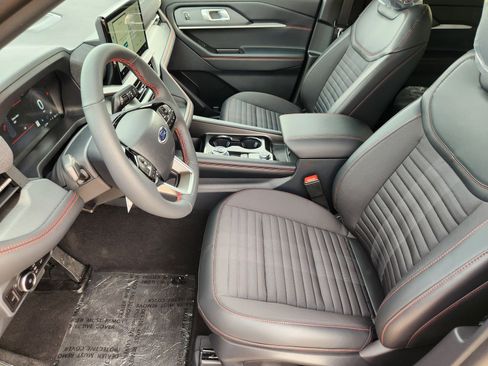 New 2026 Ford Explorer ST-Line RWD image 13