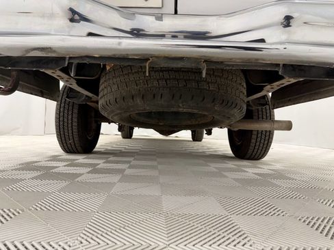 Used 2012 Ford E-350 and Econoline 350 Extended Super Duty w/ Premium Van Group image 21