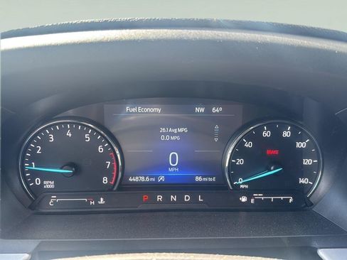 Used 2024 Ford Explorer XLT AWD/4WD image 14