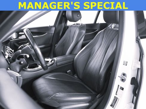 Certified 2019 Mercedes-Benz E 300 4MATIC image 31