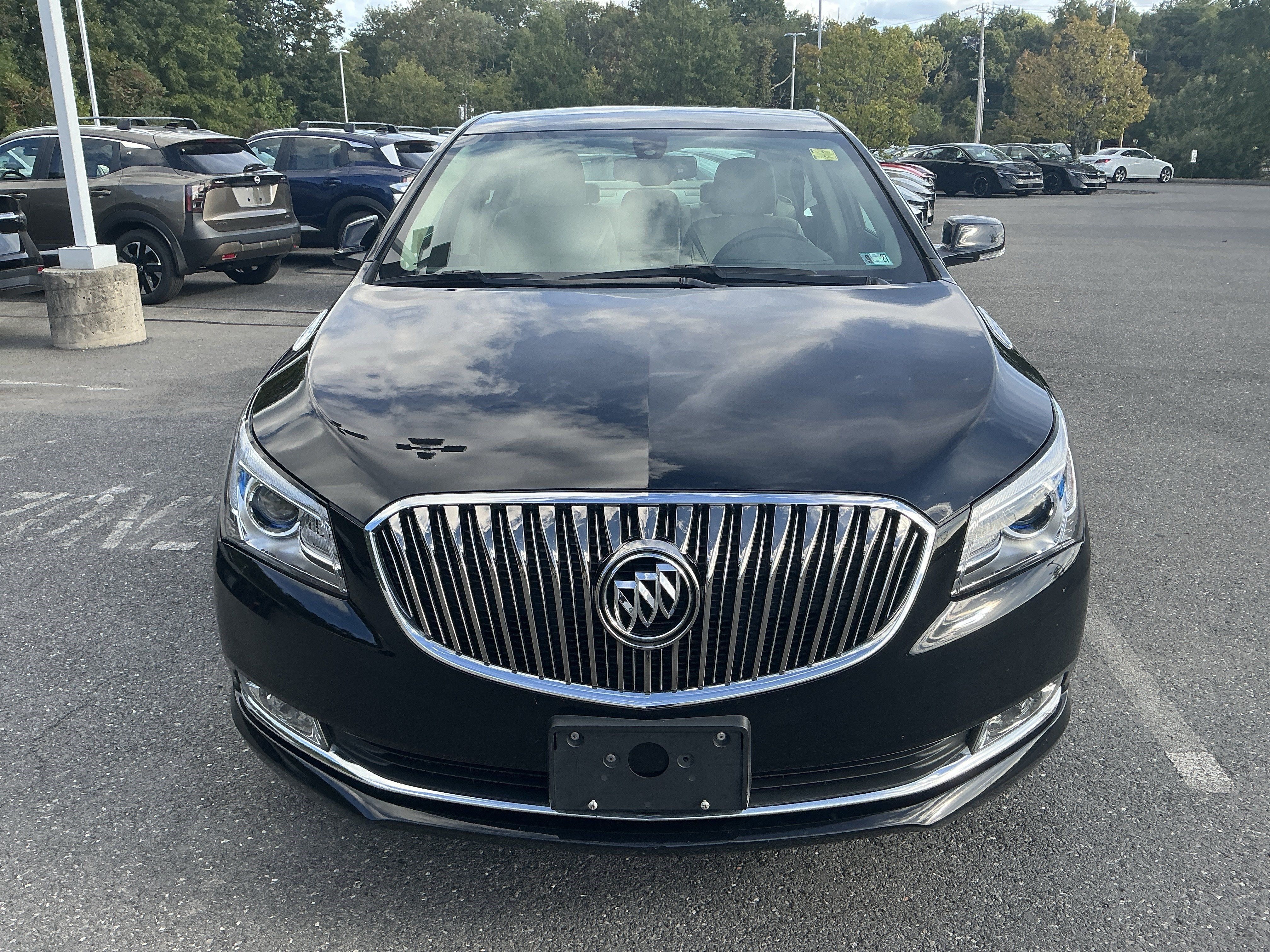 Used 2016 Buick LaCrosse Premium AWD/4WD image 8