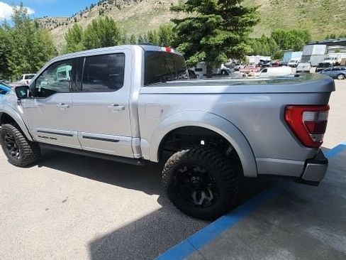 Used 2022 Ford F150 Lariat w/ Equipment Group 502A High AWD/4WD image 8