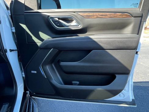 Used 2024 Chevrolet Tahoe Premier image 20