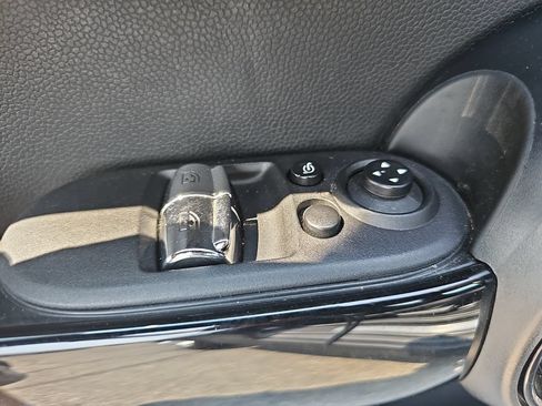 Used 2019 MINI Cooper S FWD image 25