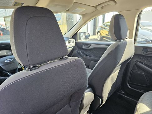 Used 2020 Ford Escape S AWD/4WD image 24