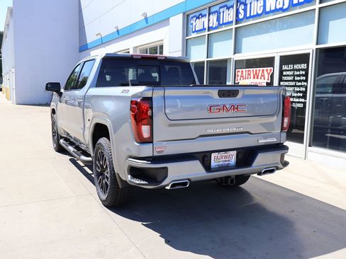 New 2026 GMC Sierra 1500 Elevation AWD/4WD image 8