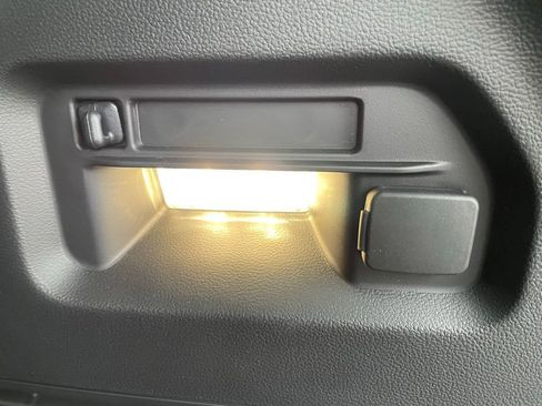 New 2026 Ford Explorer ST-Line image 27