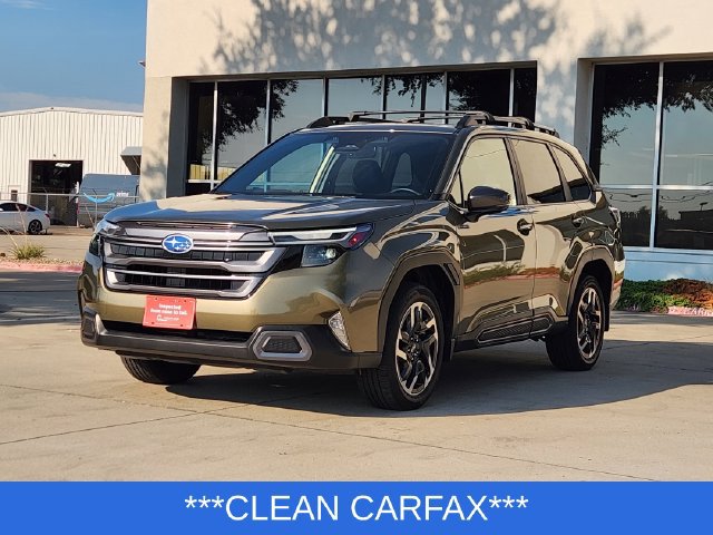 Used 2025 Subaru Forester Limited AWD/4WD image 3