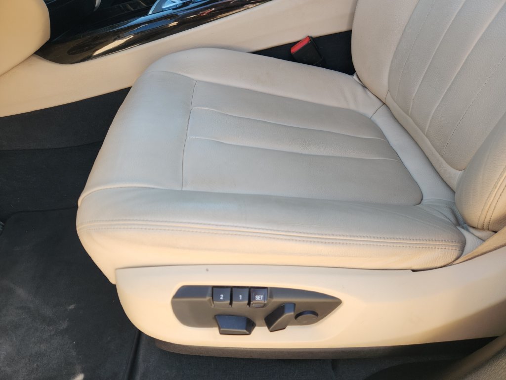 Used 2018 BMW X5 xDrive35d w/ Premium Package AWD/4WD image 23