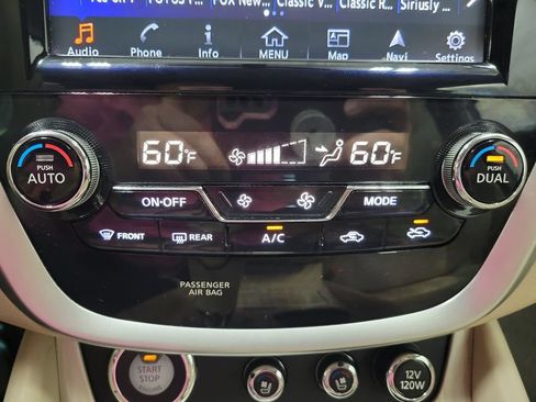 Used 2015 Nissan Murano Platinum w/ Platinum Technology Package AWD/4WD image 42